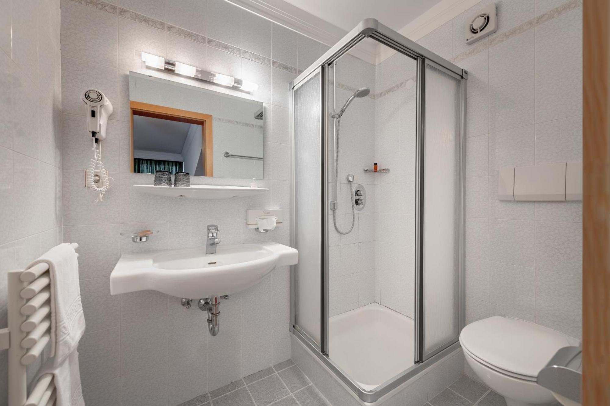 Hotel Sureghes Ortisei Kültér fotó